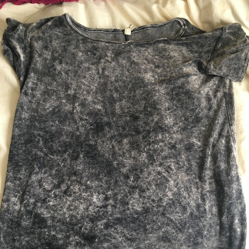 Free People grey t-shirt sweater